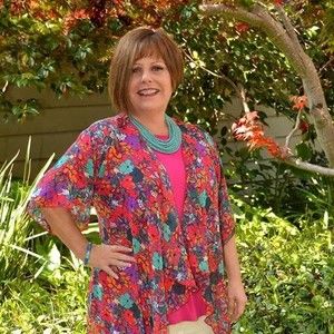 Meet your Posher, Cynthia